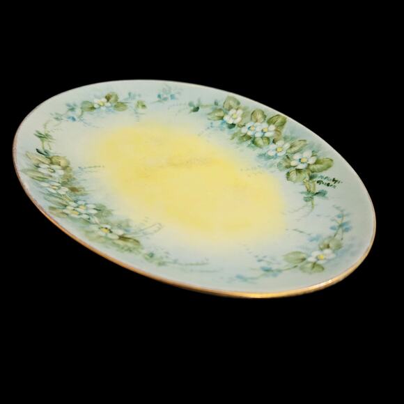 Hand Painted Oval Floral Porcelain Plate 1980 Signed M. Kaips-Kason 8.5"x6" - Picture 1 of 4